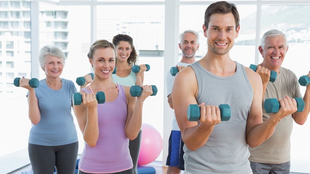 Cvičení ovlivňuje téměř každou buňku v těle, nejde jen o hubnutí